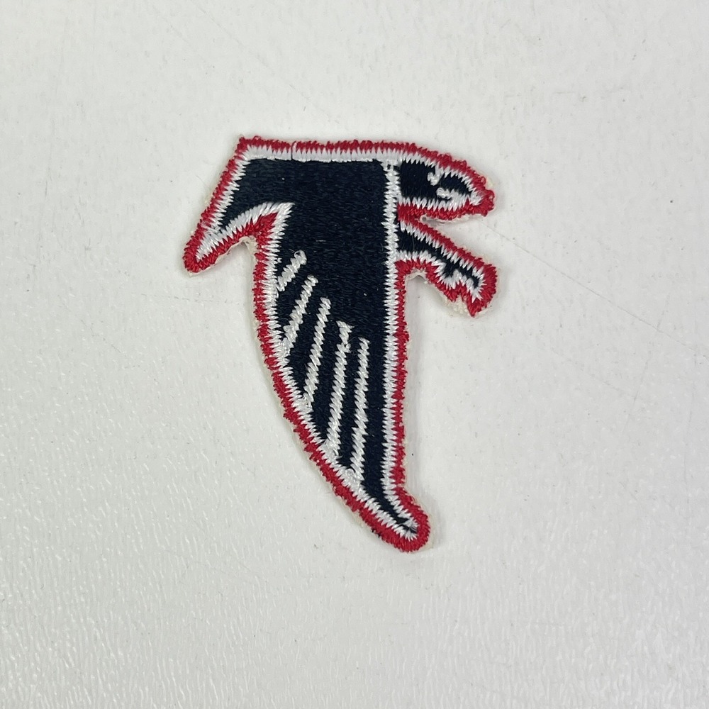 Atlanta Falcons NFL Football Vintage 2" Die Cut Red Border Team Logo Patch